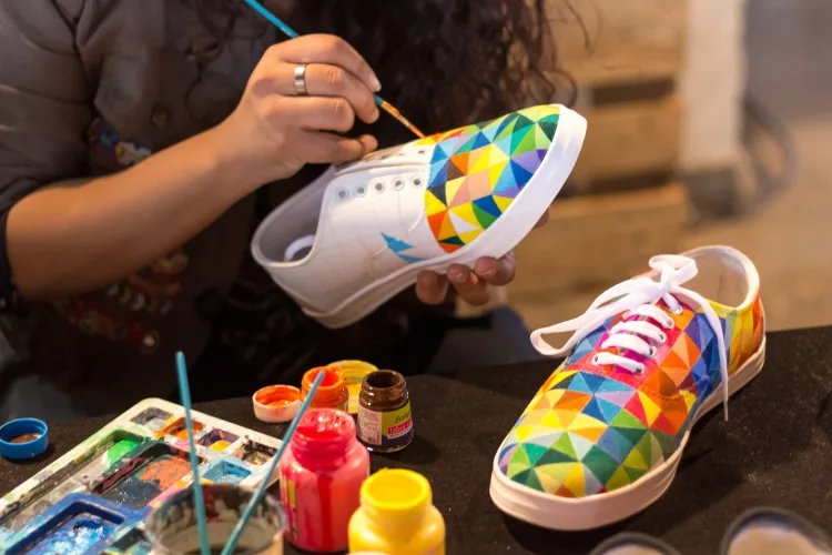 How To Paint Shoes With Acrylic Paint