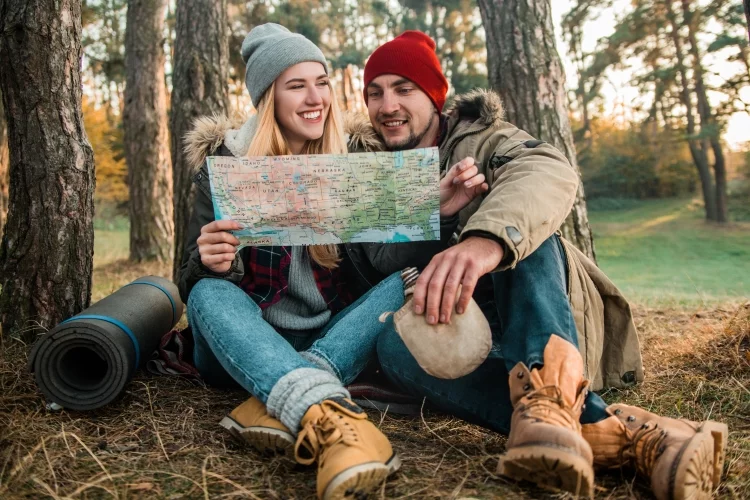 Comparison Between Hiking Shoes and Boots