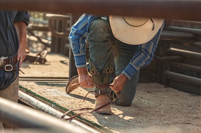 How Should Cowboy Boots Fit Ariat